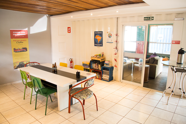 A copa e extensão da cozinha