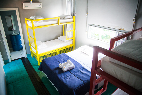 Esse quarto seria ideal para uma família ou um grupo de amigos