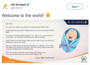 Bebê nasce durante voo e ganha passagens