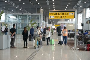 Taxa de embarque - Estevam Pelo Mundo