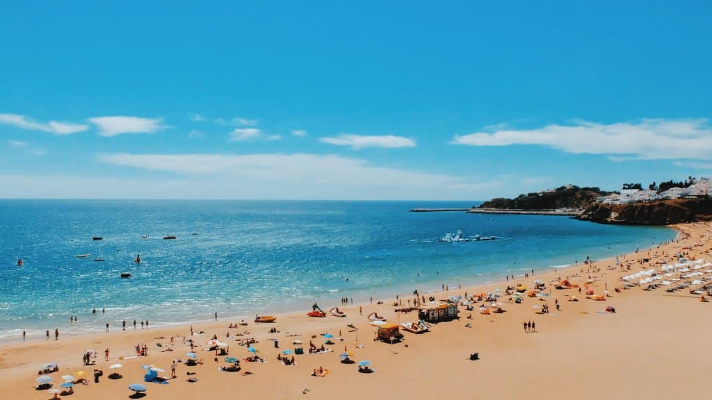 melhor-época-para-viajar-para-Portugal-Algarve