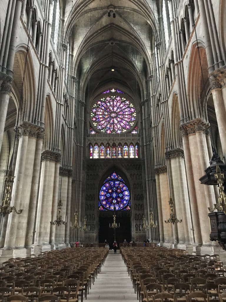 Catedral de Notre Dame - Estevam pelo Mundo Catedral de Notre Dame - Estevam pelo Mundo