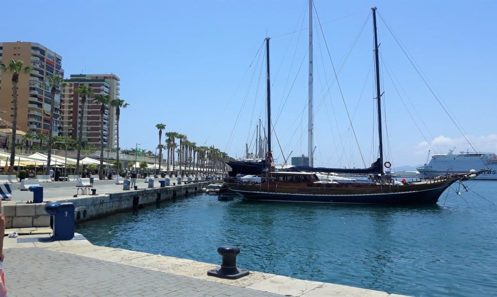 Paseo del Muelle Uno-Málaga-Espanha Paseo del Muelle Uno-Málaga-Espanha