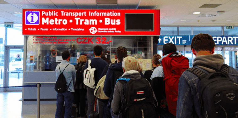 Ônibus + metrô em Praga
