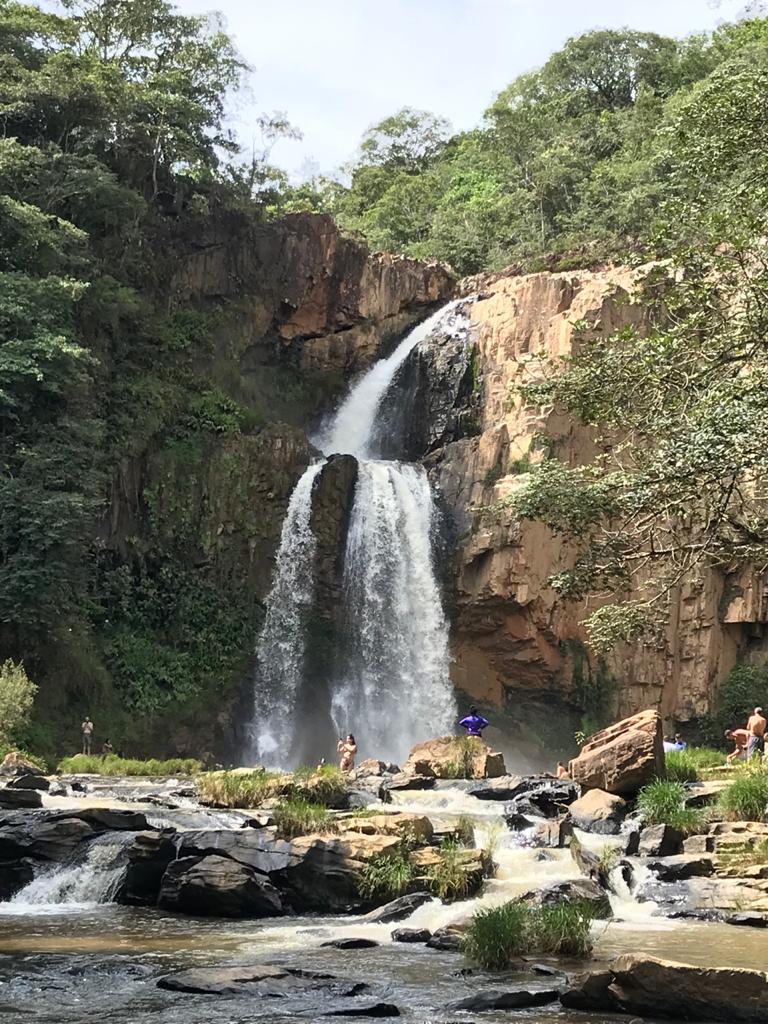 Cachoeira-Fecho-da-Serra