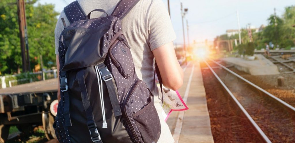 Roteiro a pé - como planejar e o que levar com você em qualquer destino