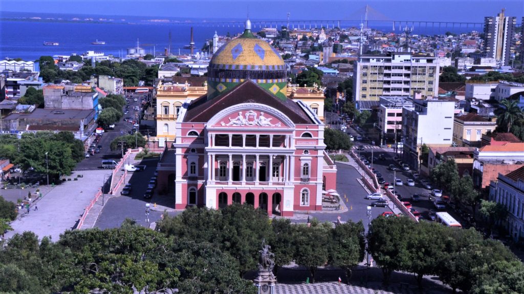 viajar sozinho para a Manaus