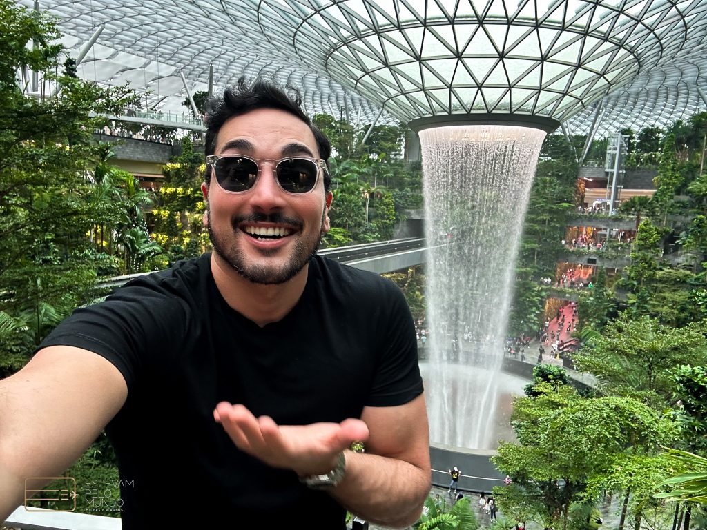 Famoso aeroporto da Ásia terá imigração automatizada que dispensa passaporte