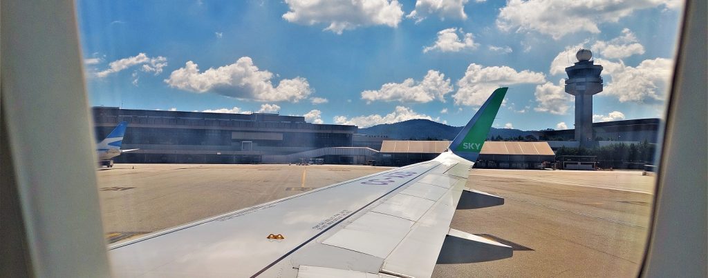 Como é voar na SKY Airline de São Paulo a Santiago