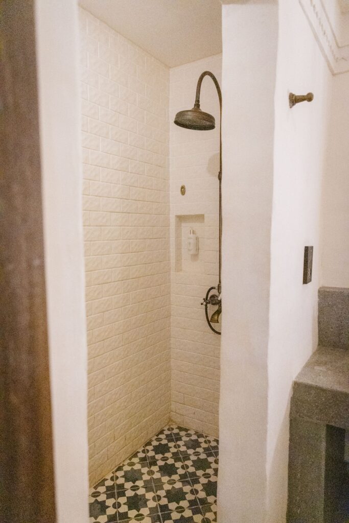 Chuveiro do Al Seef Heritage Hotel