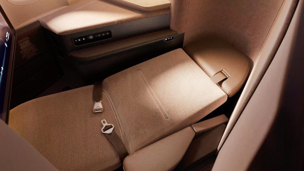 Nova Classe Executiva da Cathay Pacific no modo cama