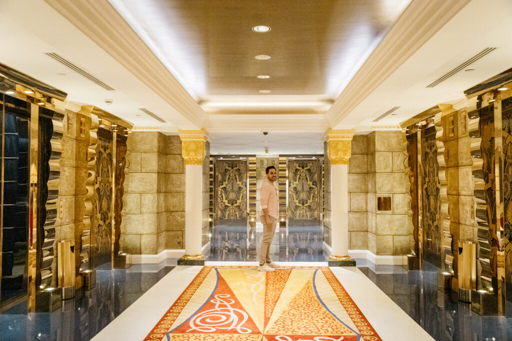 Como é um hotel 7 estrelas em Dubai