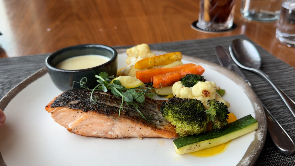 Hotel Indigo Dubai Downtown comida