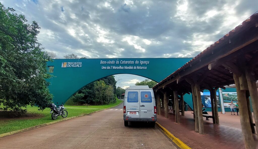 Como chegar no Parque Nacional do Iguaçu e acessar as cataratas