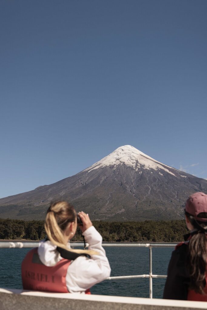 Estação de esqui em um vulcão ativo - confira esse destino de inverno no Chile