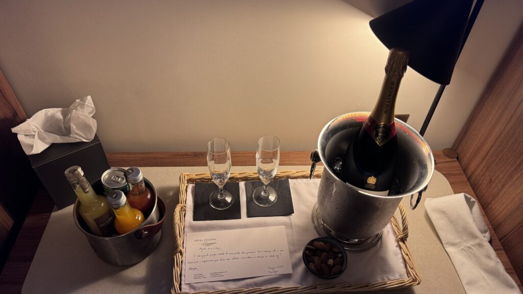 Hôtel Fougère - aconchegante hotel no coração de Paris