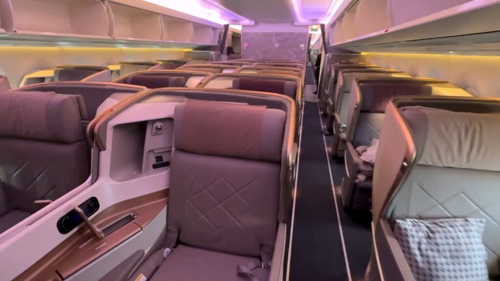 O voo mais longo do mundo - como é voar com a Singapore de Nova York a Singapura