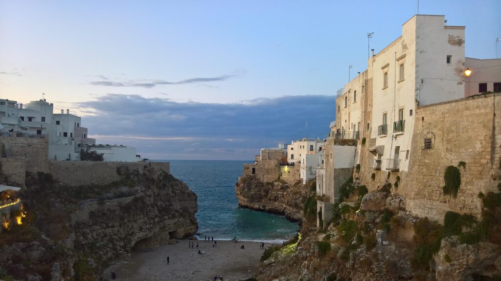 Roteiro de 1 dia em Monopoli e Polignano a Mare, no sul da Itália