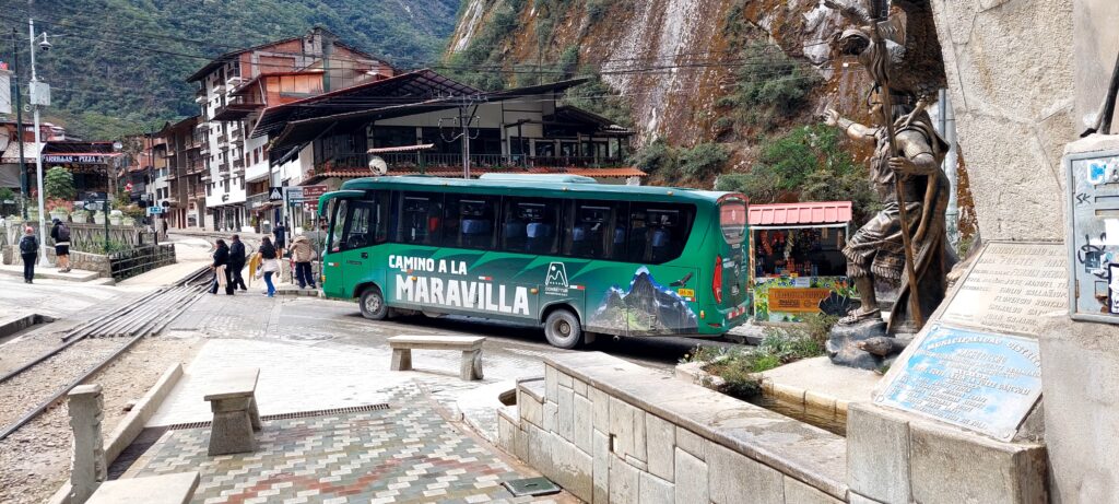 Machu Picchu pode perder título de uma das 7 Maravilhas do Mundo? Entenda aqui