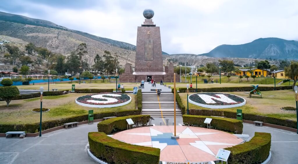 A Linha do Equador é a metade do mundo?